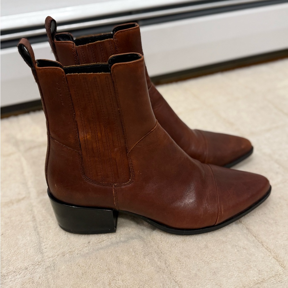 Vagabond Brown Leather Ankle Booties! Size 38